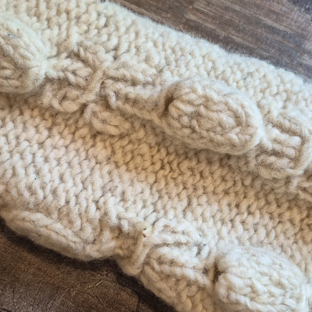 Vtg Neiman Marcus 100% Wool 3/4 Puff Sleeve Knit Sweater, XS - Picture 9 of 16